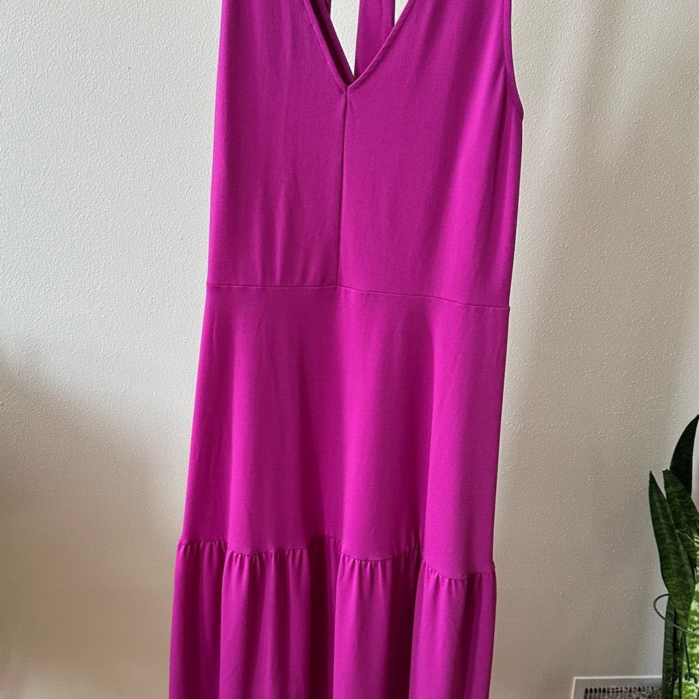 Elegant Pink Sleeveless Dress